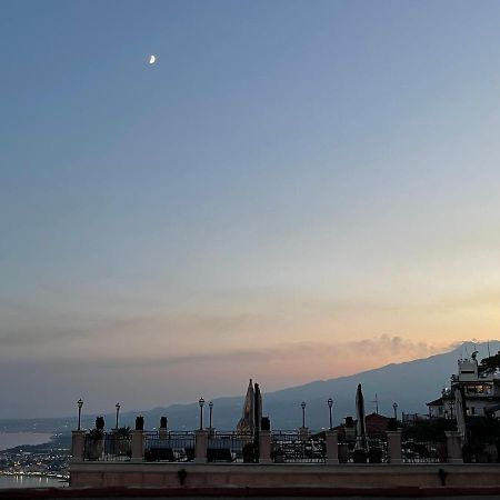 Majolica Taormina Bed & Breakfast ภายนอก รูปภาพ